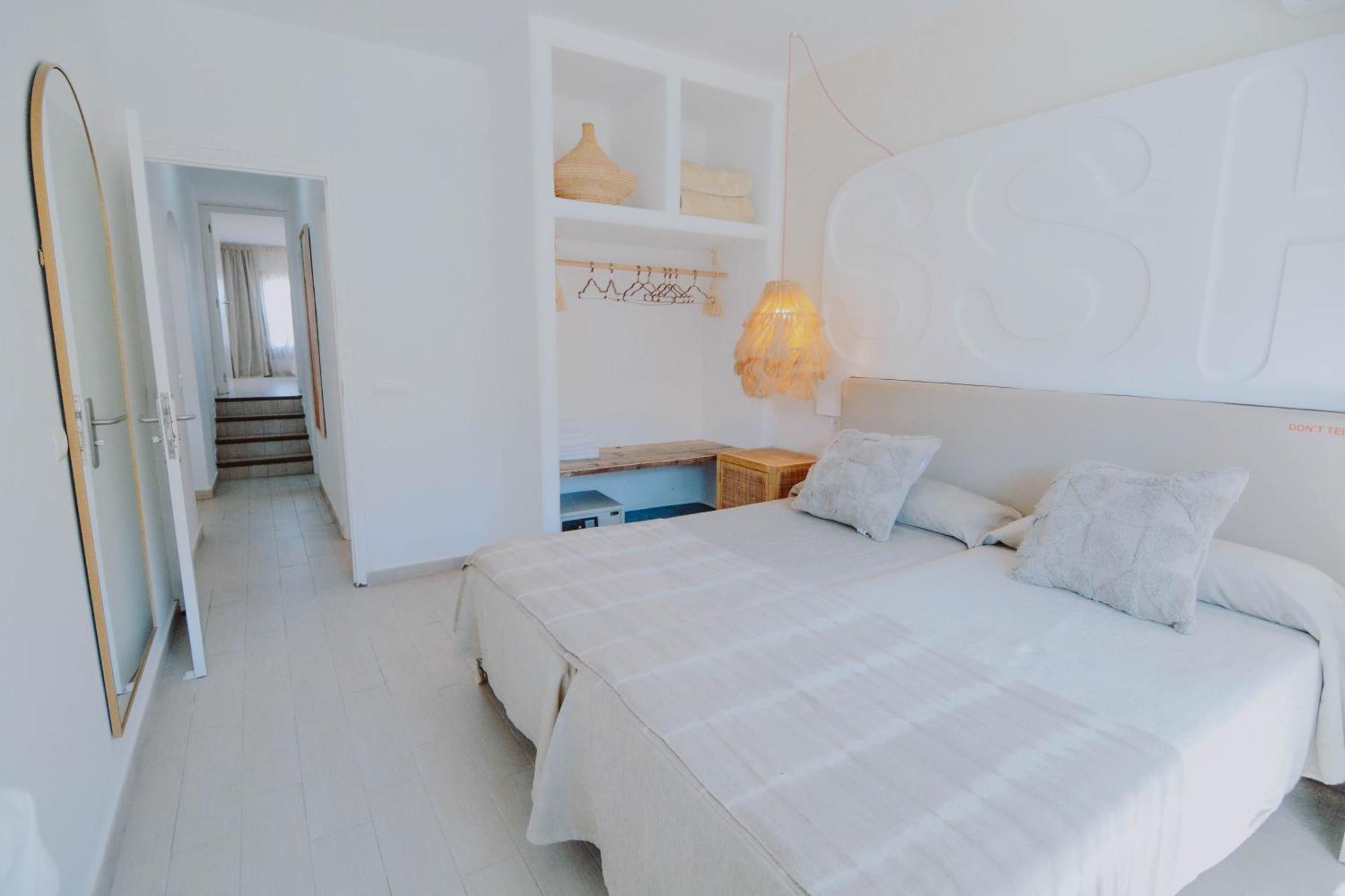 الشقق الفندقية سان أنطونيوفي  Secret Oasis Ibiza-Only Adults المظهر الخارجي الصورة